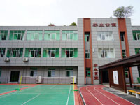 开阳县农机技术学校